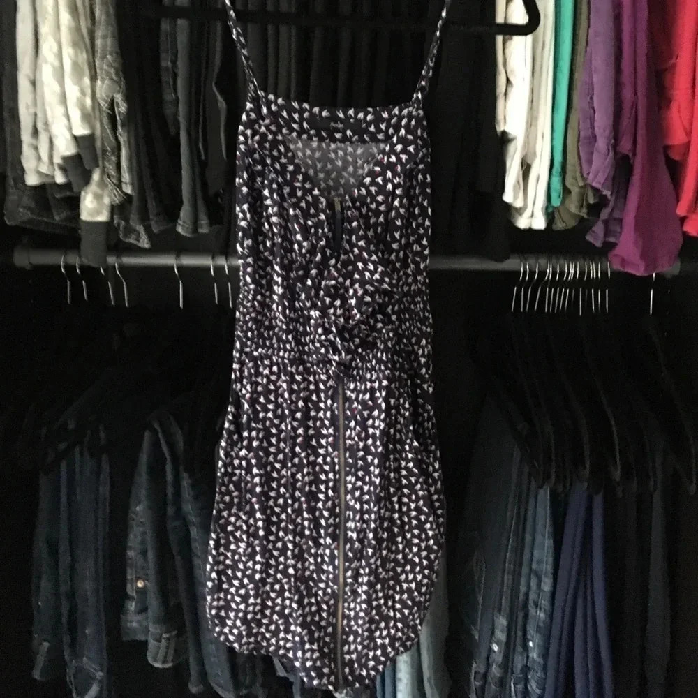 Dress - Picture 6 of 7